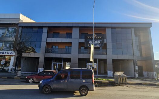 Sakarya Adapazarında Merkezi Konumda Lüks Ofisler Kiralıktır