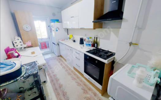 Sakarya Yenikentte Satılık 3+1 Geniş ve Avantajlı Daire