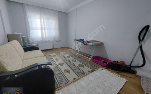Sakarya Yenikentte Satılık 3+1 Geniş ve Avantajlı Daire