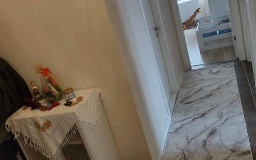 Serdivan Yazlık Mah. Begonya Sitesi 3. Kat Bakımlı Daire