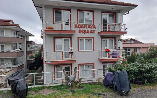 Serdivan Kemalpaşa Mahallesinde Eşyalı 2+1 Kiralık Daire