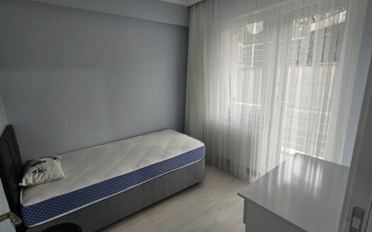 Serdivan Kemalpaşa Mahallesinde Eşyalı 2+1 Kiralık Daire