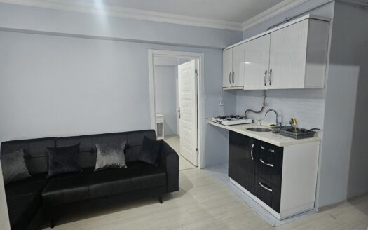Serdivan Kemalpaşa Mahallesinde Eşyalı 2+1 Kiralık Daire