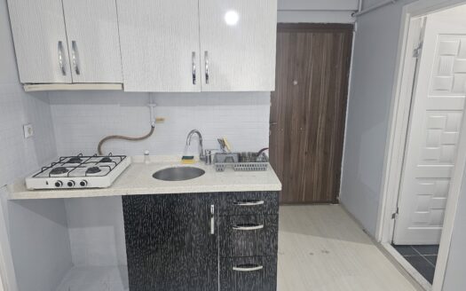 Serdivan Kemalpaşa Mahallesinde Eşyalı 2+1 Kiralık Daire